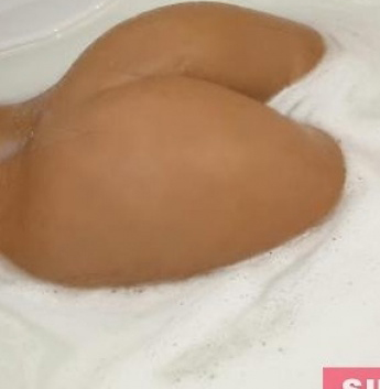 Я живу в Москве 🏙️, и моя страсть к экспериментам и новым ощущениям не знает границ. У меня есть широкий спектр услуг, которые точно удовлетворят все твои желания и фантазии. ⚡️ Я могу быть нежной кошечкой или страстной львицей, все зависит от тебя. С моим опытом и нежными прикосновениями ты ощутишь настоящий рай на земле. Мои отзывы говорят сами за себя, и я гарантирую конфиденциальность и полное удовлетворение каждого моего клиента. 🌟 Предоставляю эскорт-услуги, провожу время на встречах в уютных апартаментах и готова к эксклюзивным встречам. В моем портфолио фото, которые не оставят тебя равнодушным. 💋 Не упускай возможность испытать настоящий драйв и страсть со мной – ты не пожалеешь! Уже жду нашу встречу, чтобы втянуть тебя в водоворот наслаждения и релакса. 🌹 5299, 26 лет